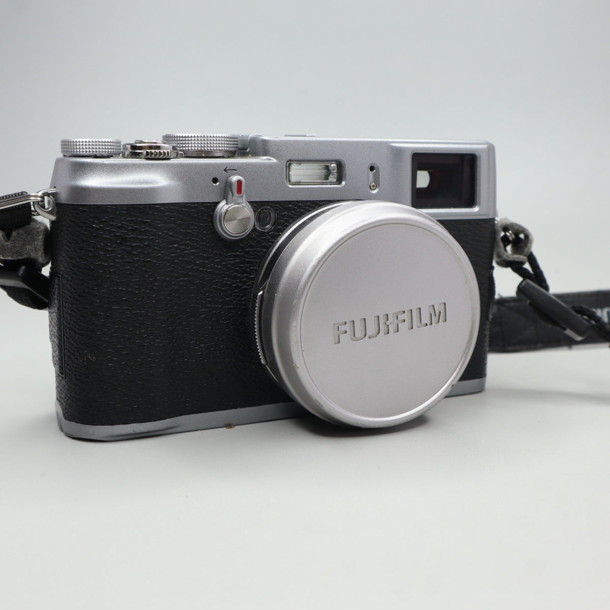 Fujifilm X100 Prima Serie 12.3MP - Fotocamera Digitale Vintage