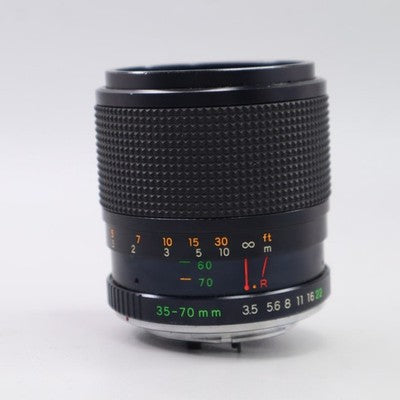 Yashica MC Zoom 35-70mm f/3.5-4.5