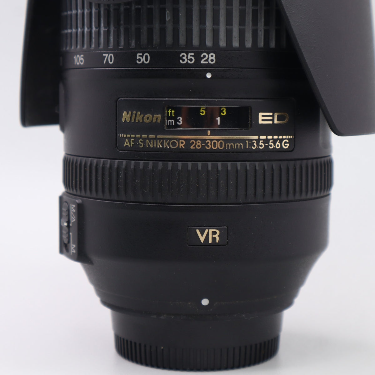Nikon AF-S Nikkor 28-300mm f/3.5-5.6 G ED VR