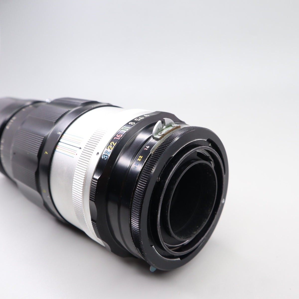 Nikon Nikkor-Q Auto 200mm f/4 Pre-AI, innesto F