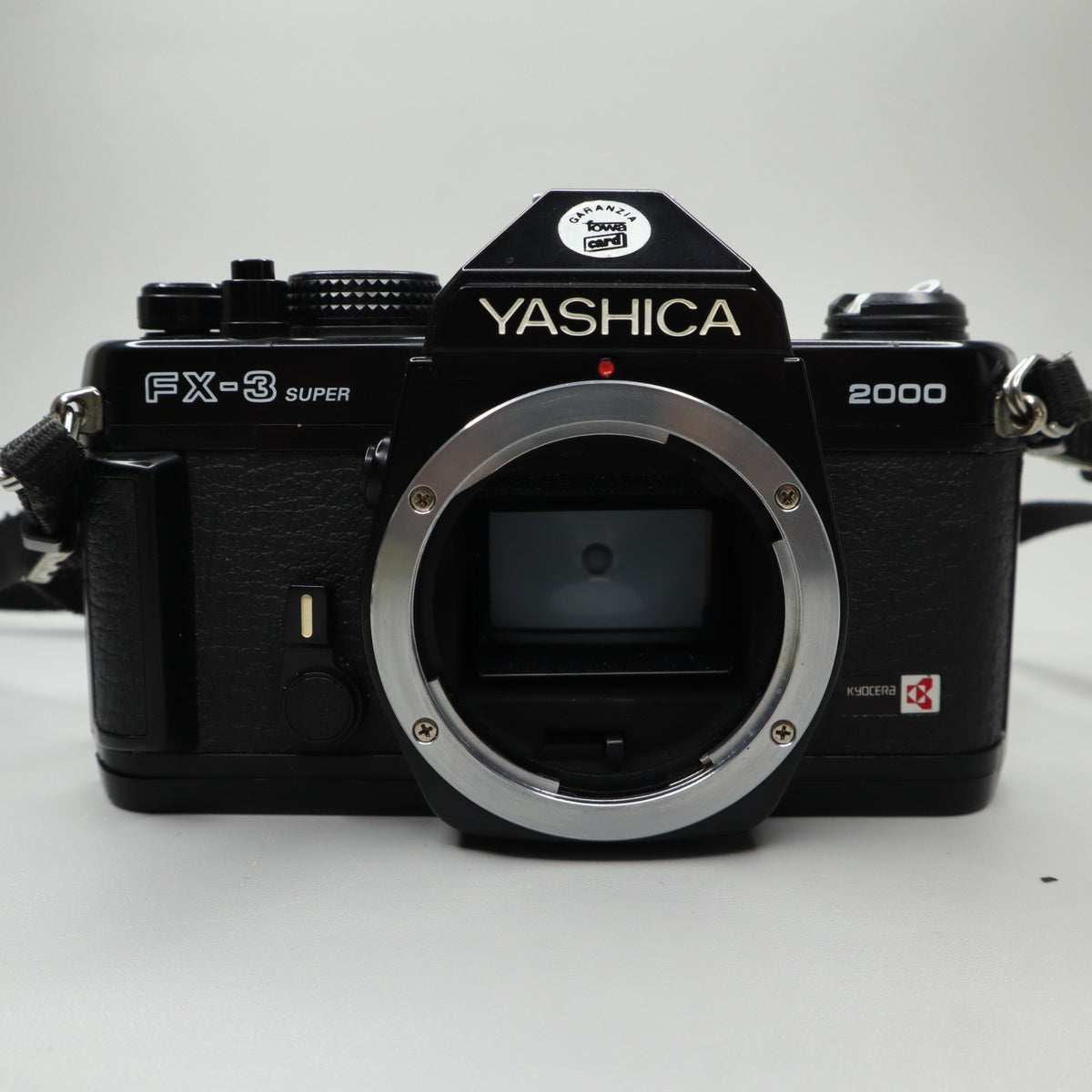 Yashica FX-3 Super 2000 con obiettivo ML 50mm f/1.9