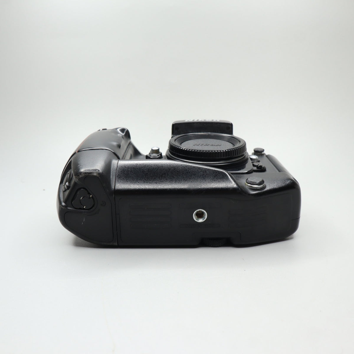 Nikon F4S con battery grip MB-21 - per ricambi