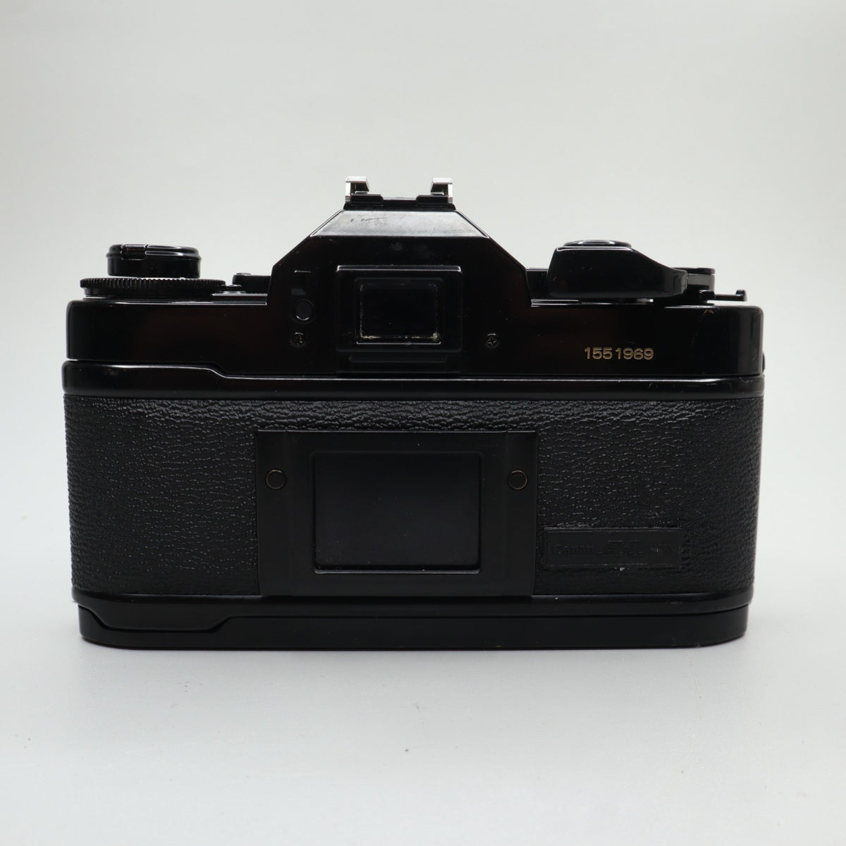 Canon A-1 con obiettivo Canon FD 28mm f/2.8