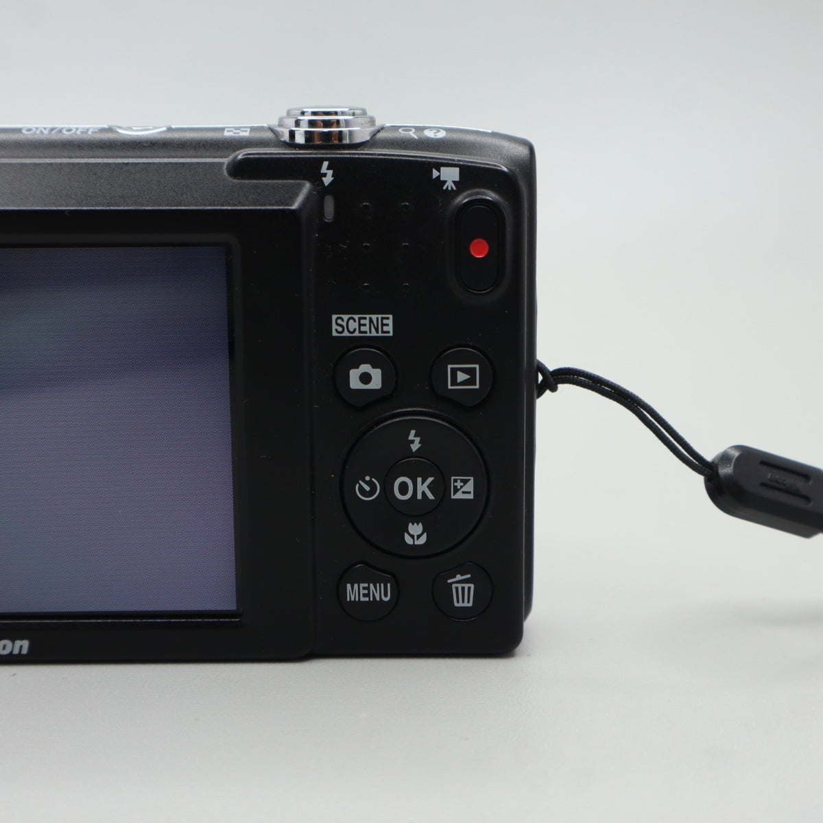 Nikon Coolpix A100 Viola - Fotocamera Digitale Compatta