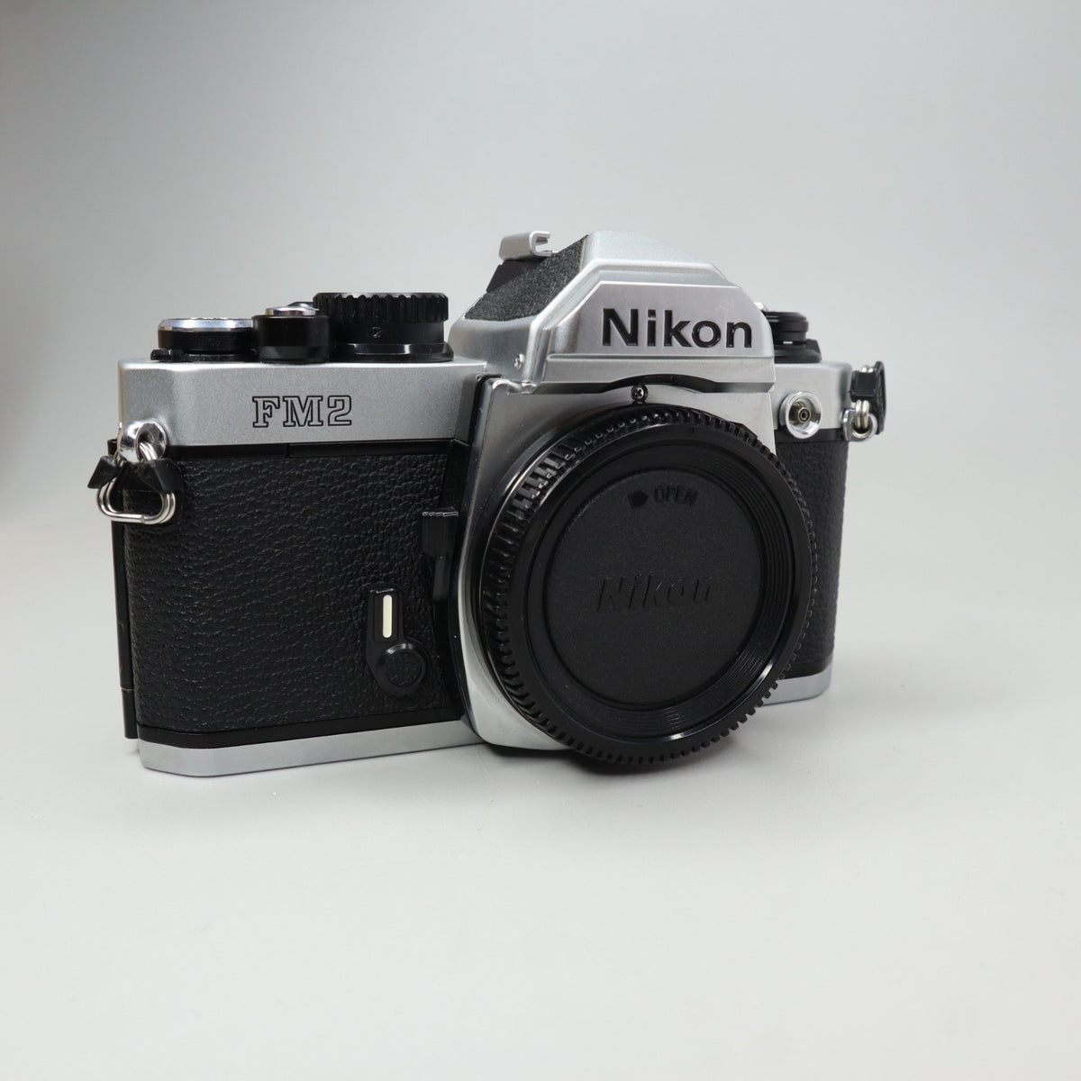 Nikon FM2 Argento - Condizioni Eccellenti, Praticamente Nuova