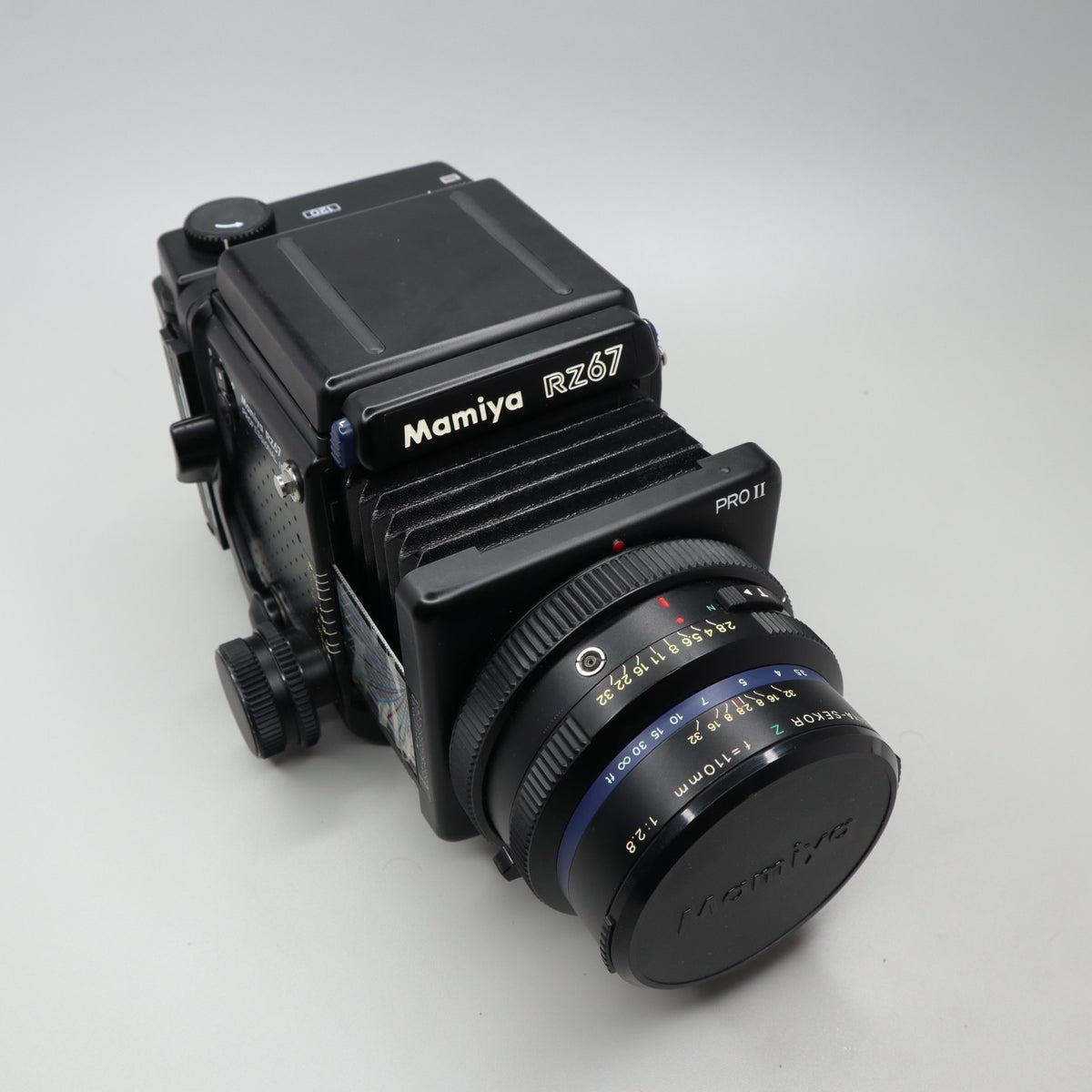 Mamiya RZ67 Pro II con obiettivo Sekor Z 110mm f/2.8