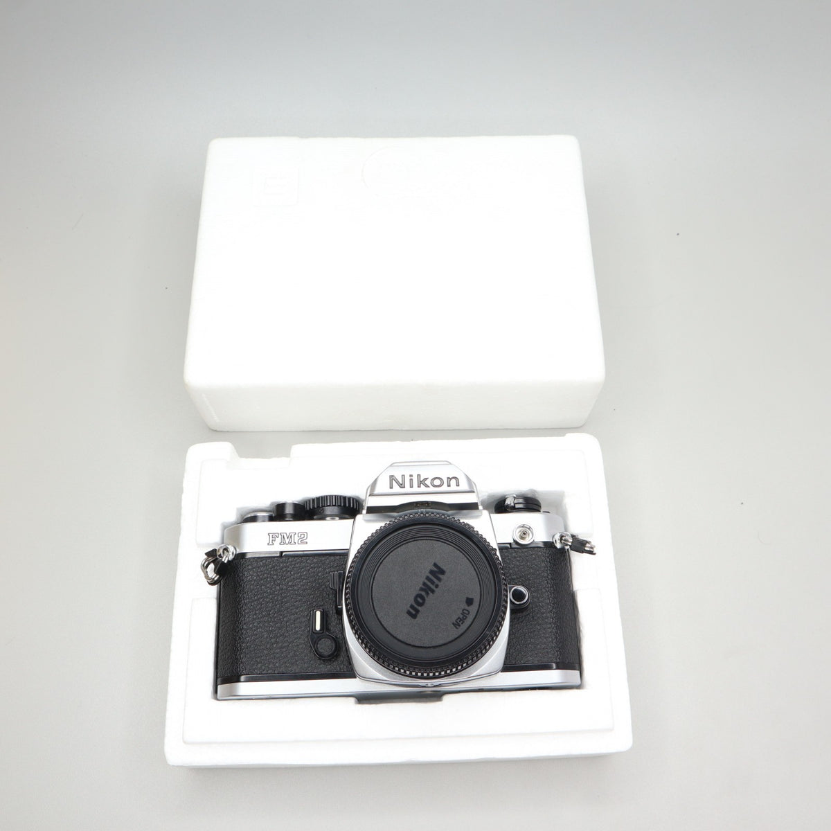 Nikon FM2 Argento - Condizioni Eccellenti, Praticamente Nuova