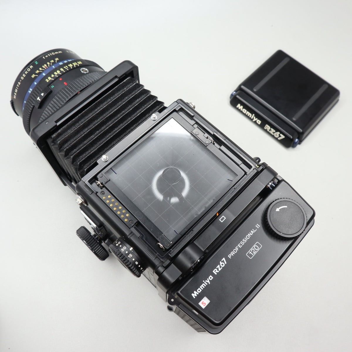 Mamiya RZ67 Pro II con obiettivo Sekor Z 110mm f/2.8