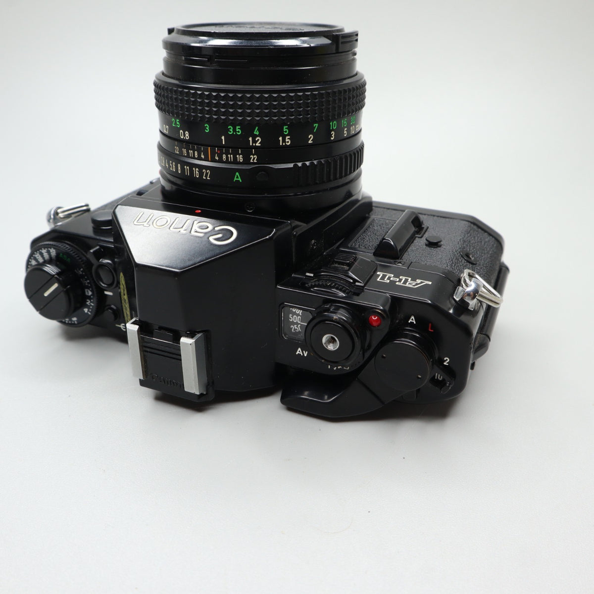 Canon A-1 con obiettivo FD 50mm f/1.8