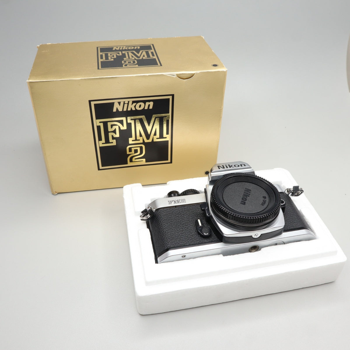Nikon FM2 Argento - Condizioni Eccellenti, Praticamente Nuova
