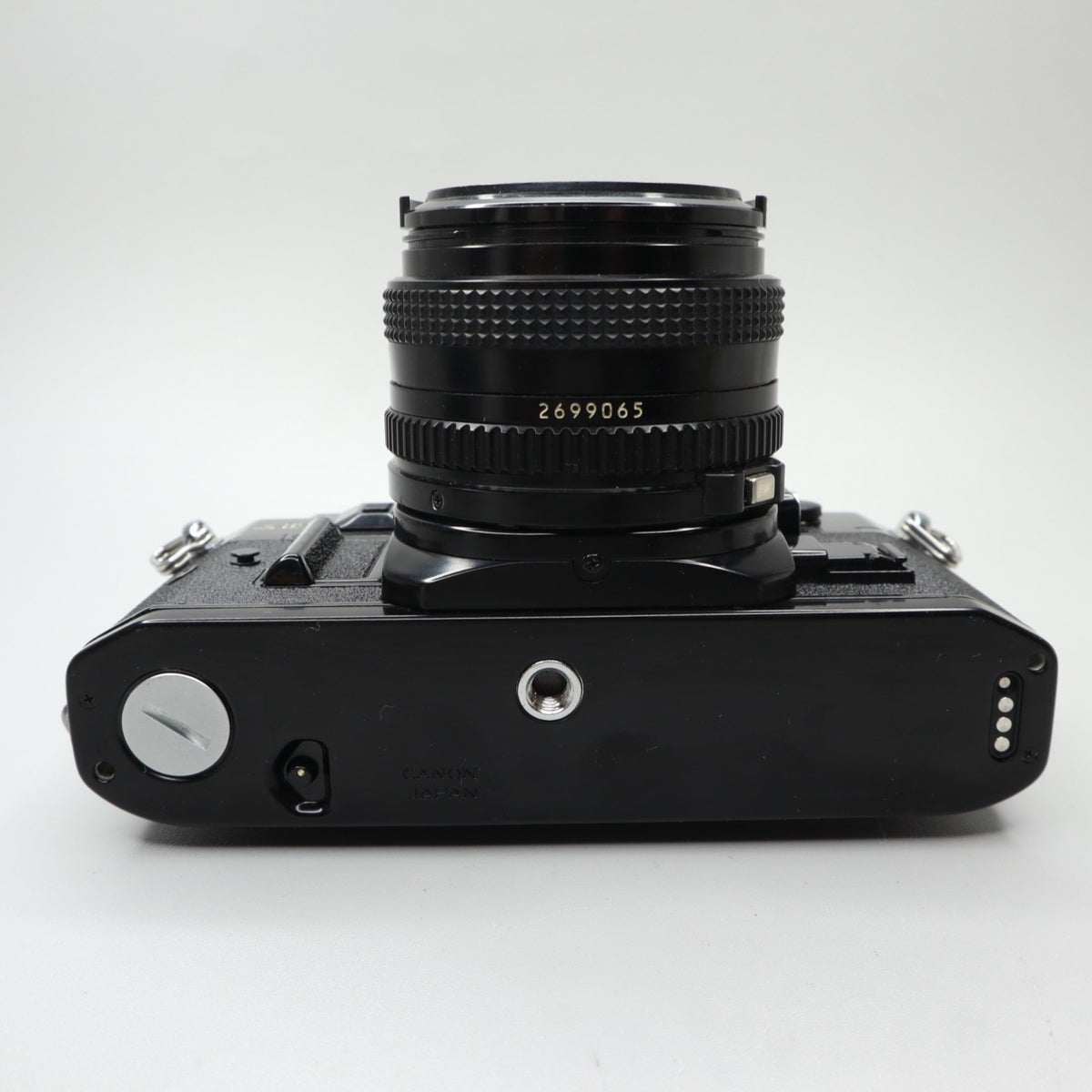 Canon A-1 con obiettivo FD 50mm f/1.8