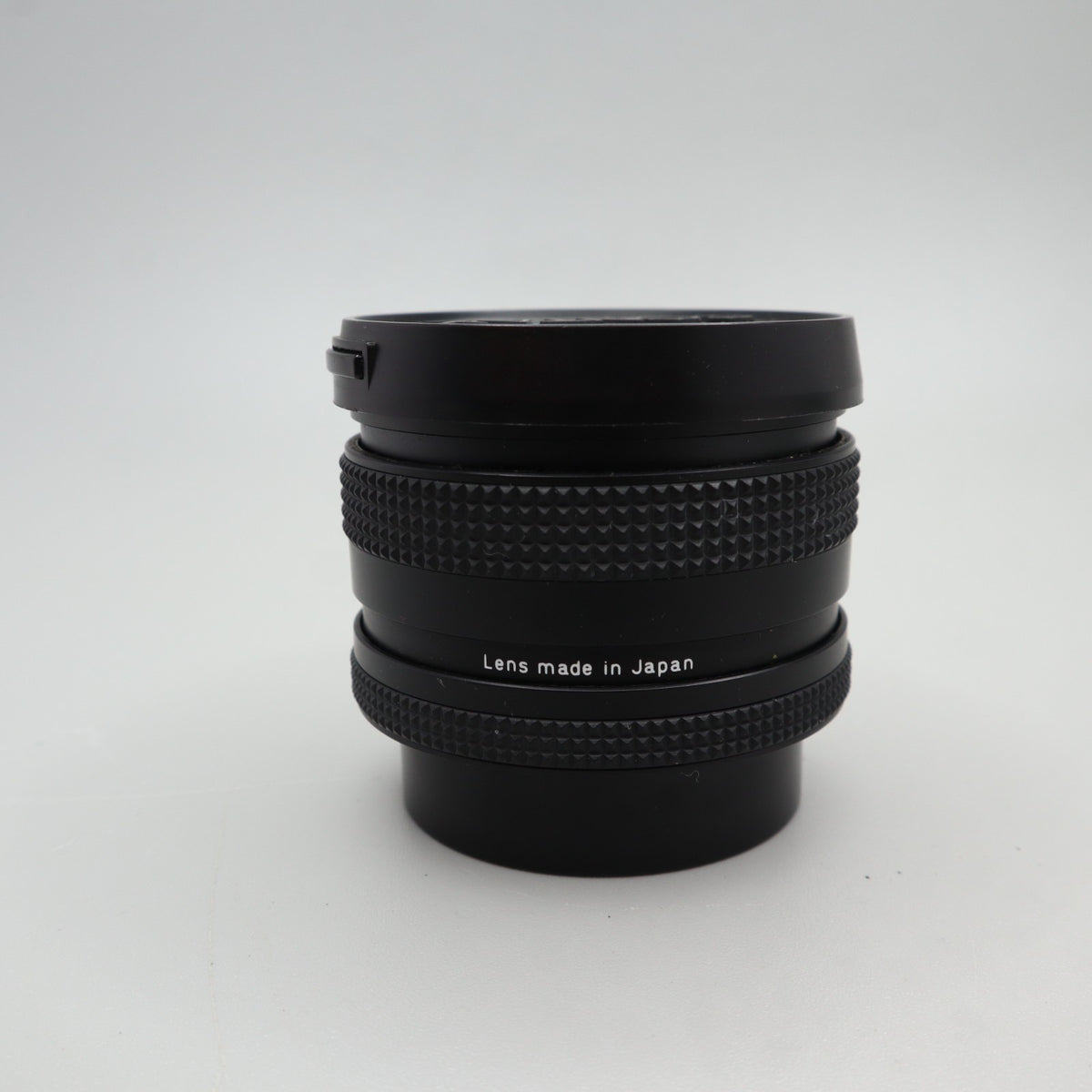 Carl Zeiss Planar 50mm f/1.7 T* attacco Contax/Yashica