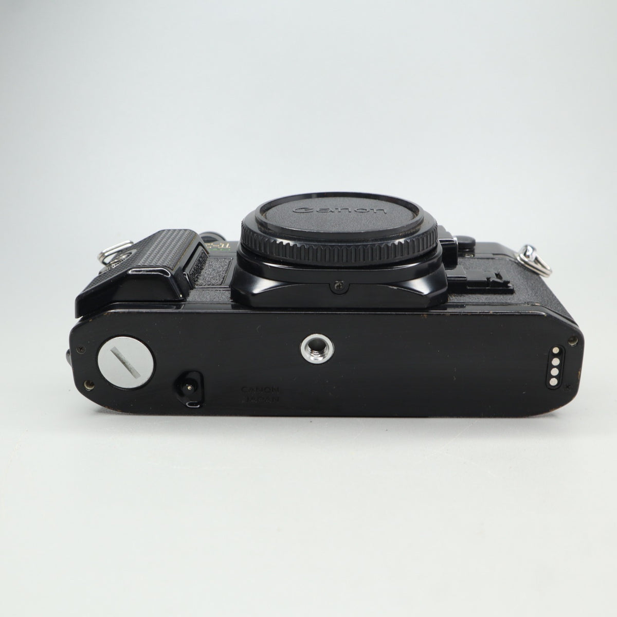 Canon AE-1 Program Nera con Tracolla e Flash Speedlite 133A