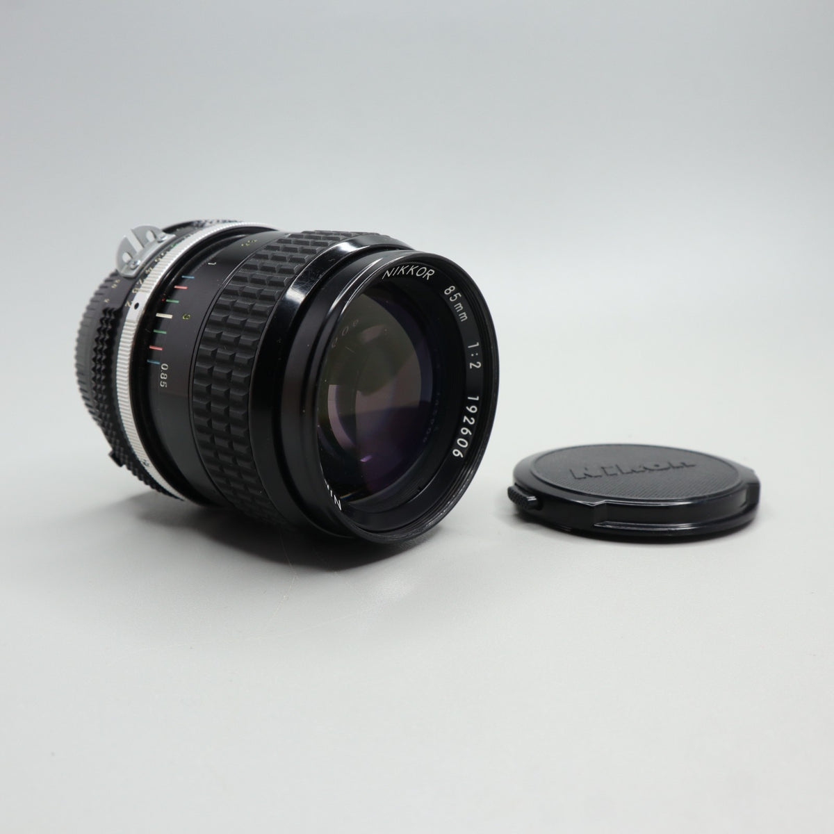 Nikon Nikkor 85mm f/2 AI - Obiettivo Ritratto