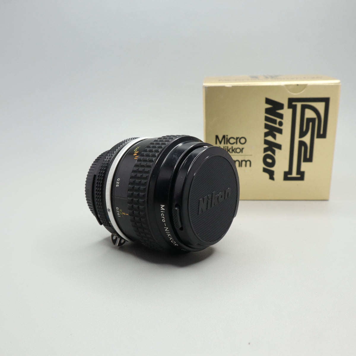 Nikon Micro-Nikkor AI 55mm f/3.5 - Obiettivo Macro
