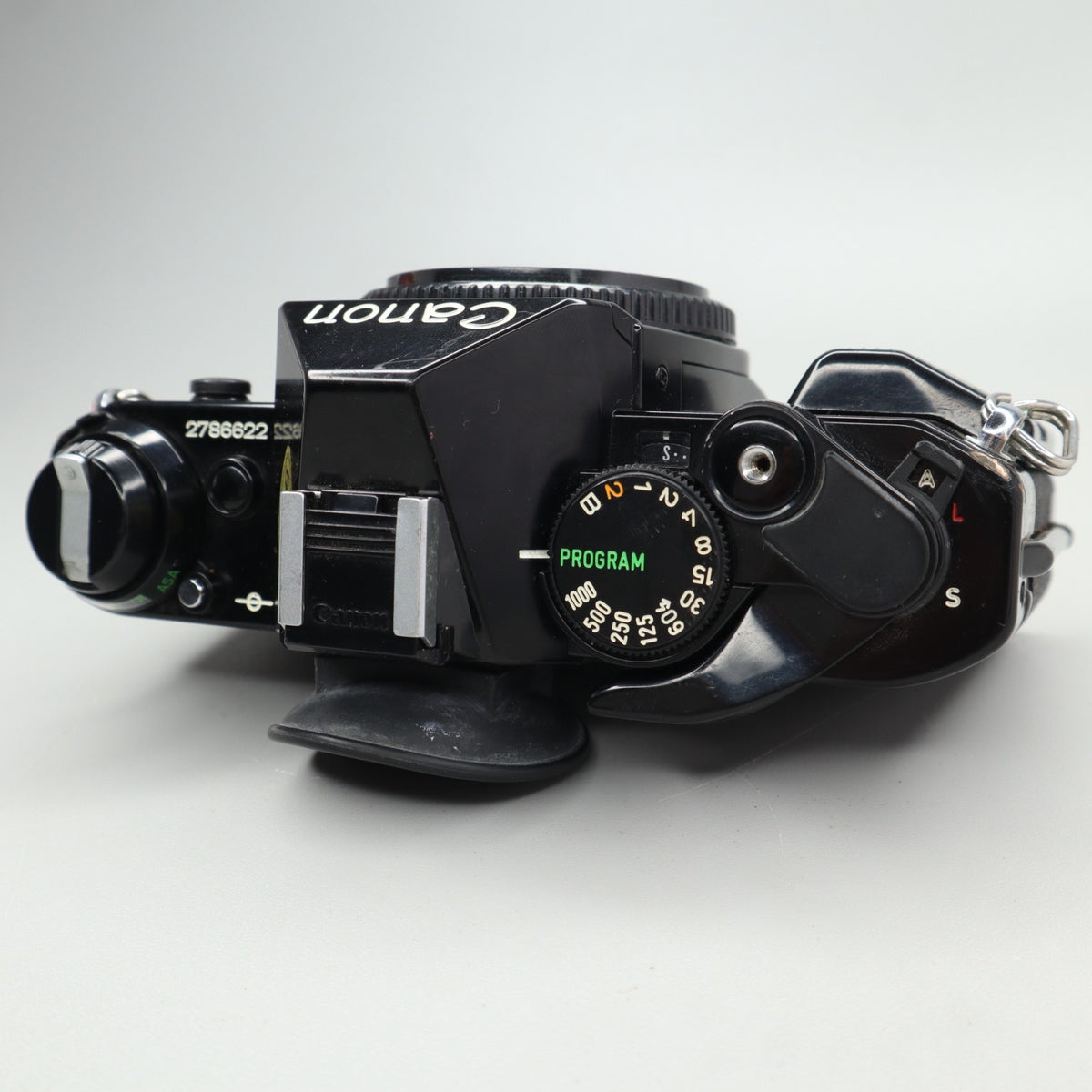 Canon AE-1 Program Nera con Tracolla e Flash Speedlite 133A