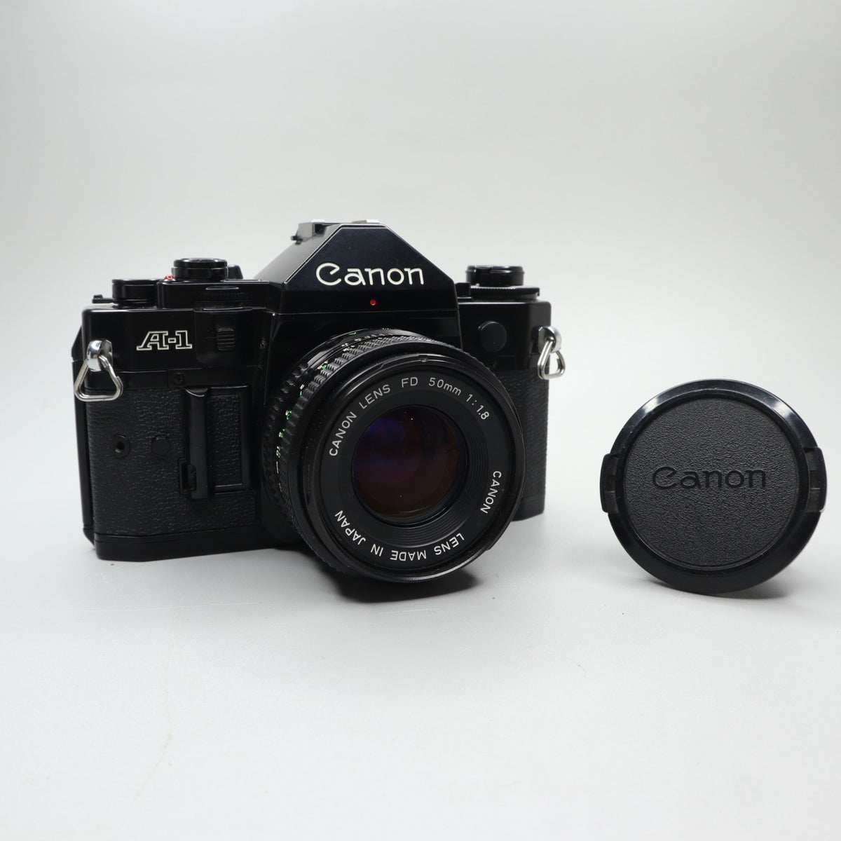 Canon A-1 con obiettivo FD 50mm f/1.8