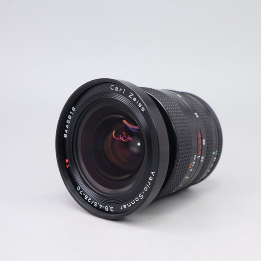 Carl Zeiss Vario-Sonnar T* 28-70mm f/3.5-4.5 per Contax