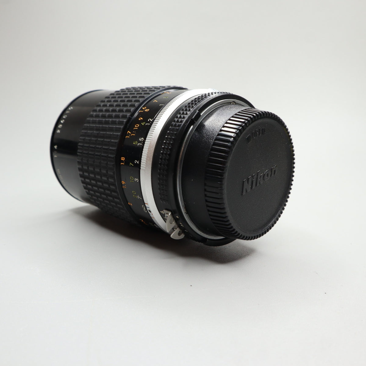 Nikon Micro-Nikkor AI-S 105mm f/4