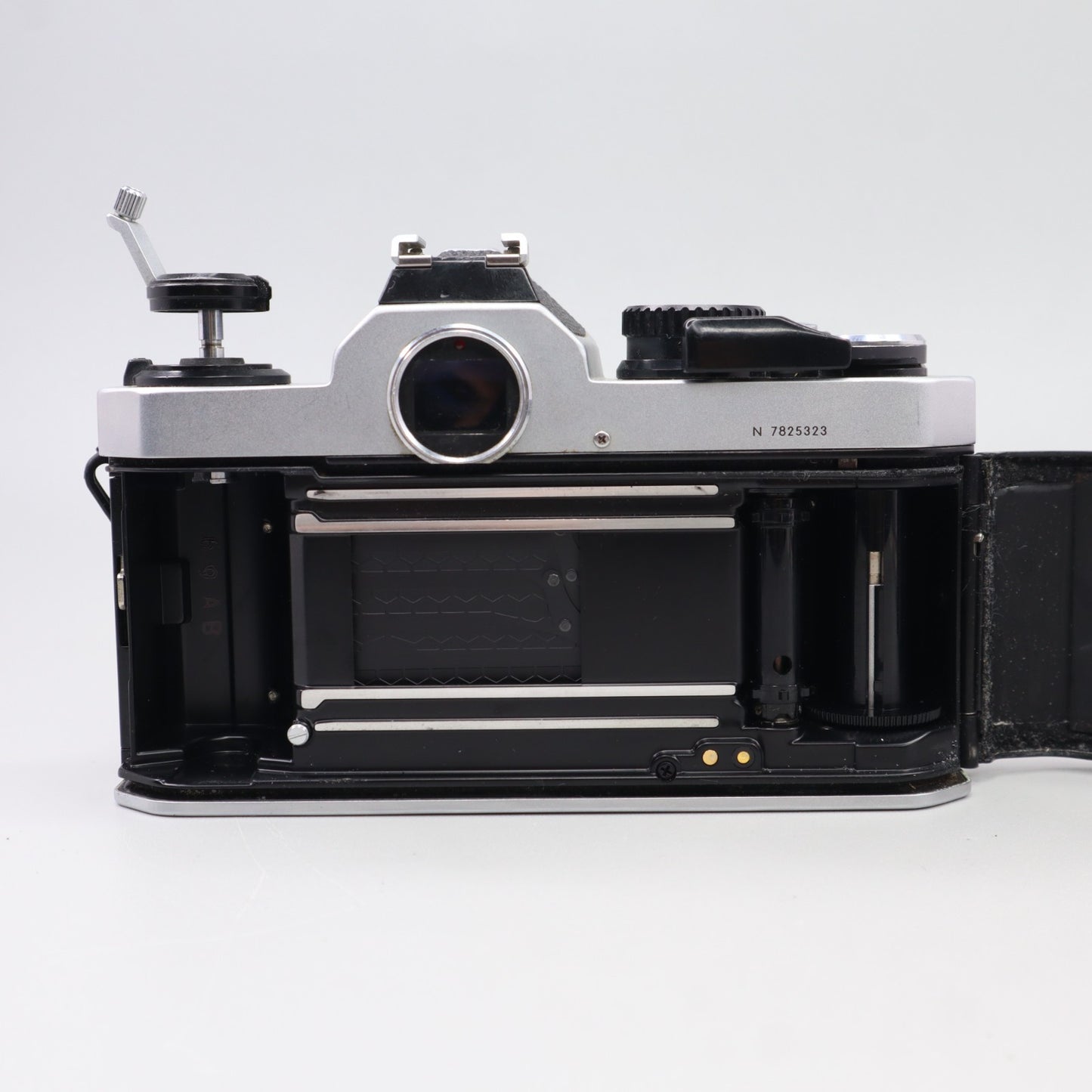 Nikon FM2 FM2N 35mm SLR Shutter Silver With 50mm 1.8