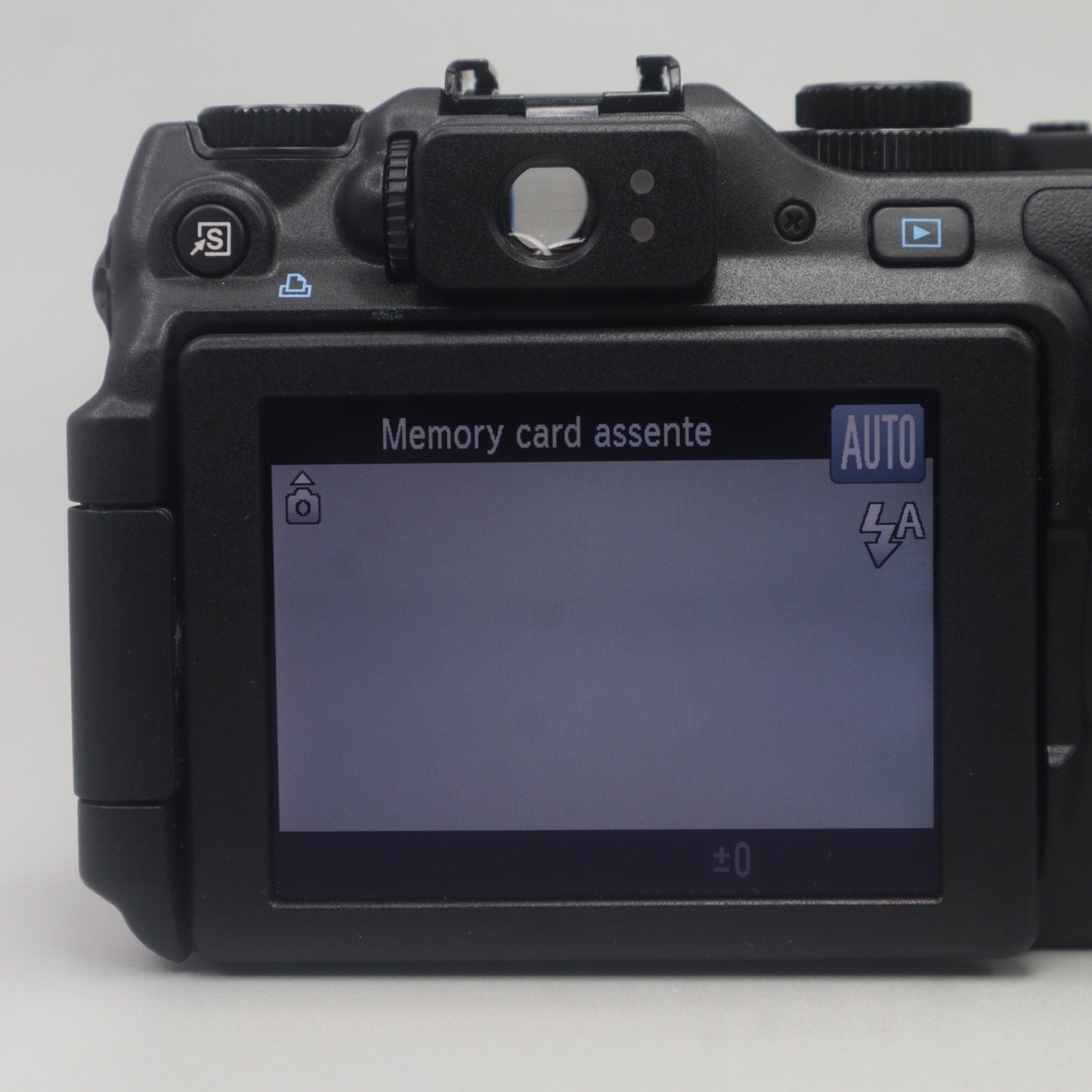 Canon PowerShot G12 10.0MP  Digital Camera 5x Optical Zoom W Charger,