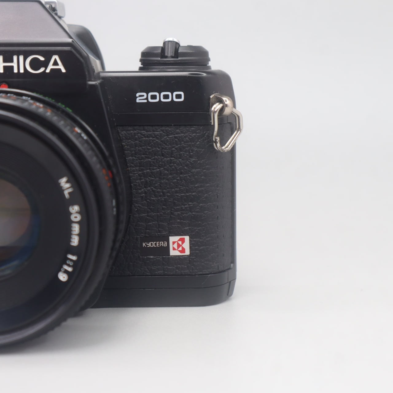 Yashica FX-3 Super 2000 + ML 50mm f/1.9 Reflex Analogica Ricondizionata
