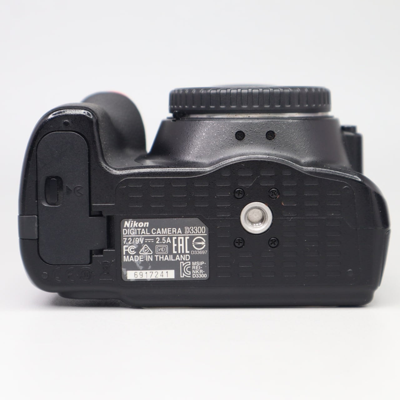 Nikon D3300 Solo Corpo Macchina Reflex Usata ~26.000 Scatti + Batteria e Caricat