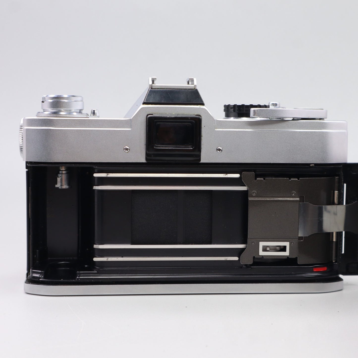 F Vintage Canon FT  QL SLR Film Camera  Canon FD 50mm 1.8 Lens