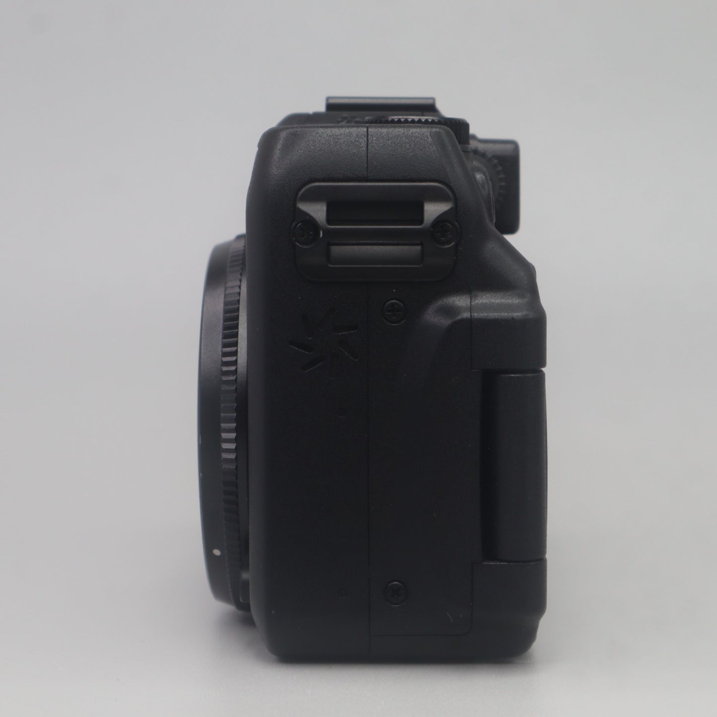 Canon PowerShot G12 10.0MP  Digital Camera 5x Optical Zoom W Charger,